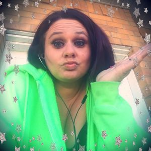 Meet your Posher, Yolanda